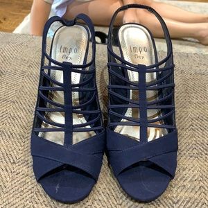 blue heels